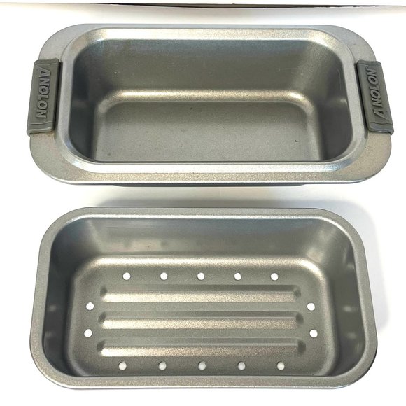 Analon Advanced Nonstick Bakeware Meatloaf/Loaf Pan Set with grips and Drip pan - Picture 3 of 9